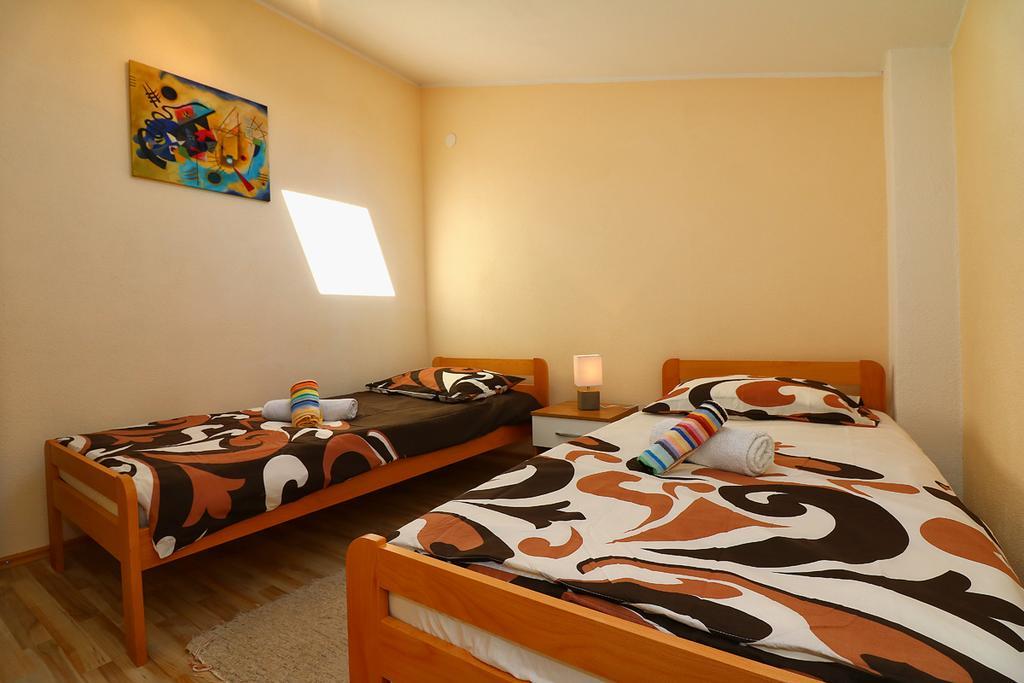 Apartment Antonio Йезера Екстериор снимка