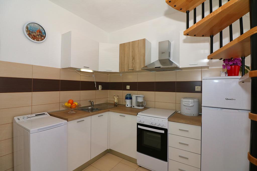 Apartment Antonio Йезера Екстериор снимка