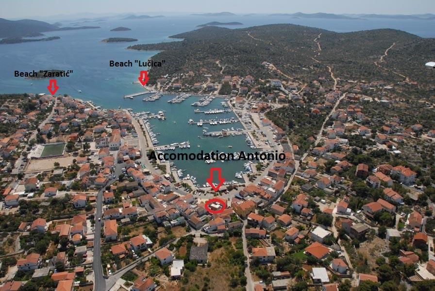 Apartment Antonio Йезера Екстериор снимка